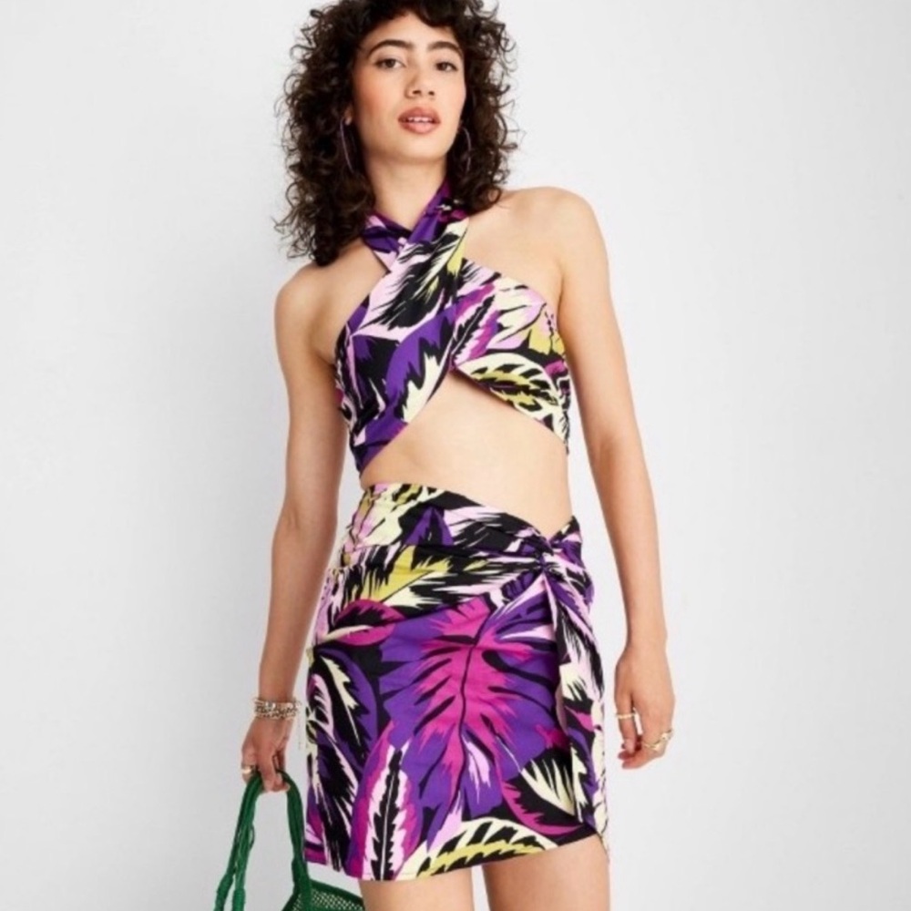 Coconut Girl Tropical Set FutureCollective Halter Top SZ M and Mini Skirt SZ 8